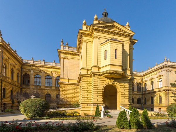 Сремски Карловцы — самый обаятельный город Сербии (из Белграда)