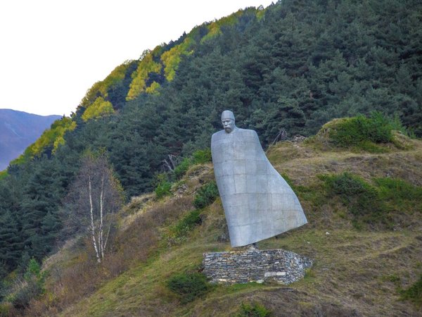 Секреты Алагирского ущелья: экскурсия из Владикавказа - фото 4