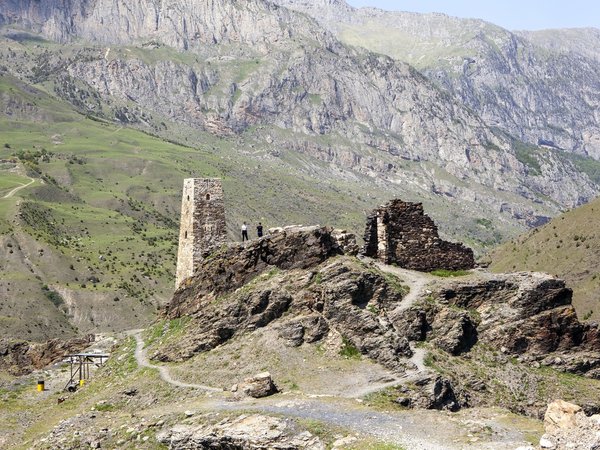 По горным тропам и улицам Владикавказа с комфортом: 3 дня в Северной Осетии - фото 4