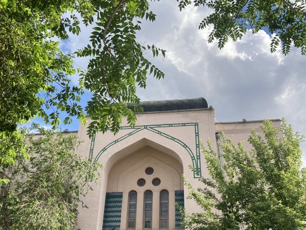 Прогулка по старинным улицам Астрахани - фото 1