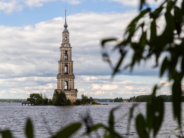 Калязин, прогулка на теплоходе, рыбалка и весёлое застолье (из Москвы) - фото 1