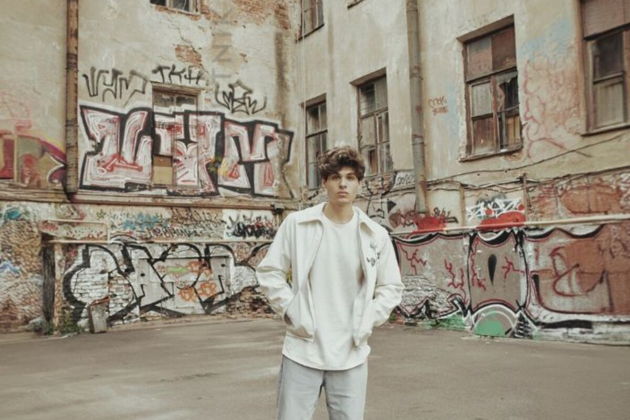 Фото экскурсии - Питер Романтиков: дворы, парадные, крыша и коммуналка Довлатова - 8