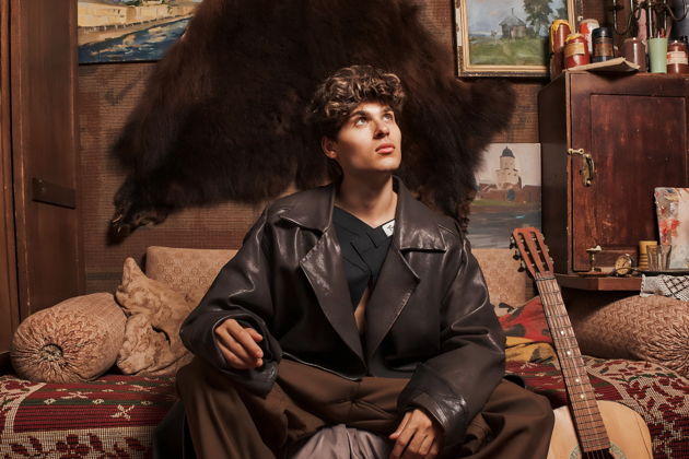 Фото экскурсии - Питер Романтиков: дворы, парадные, крыша и коммуналка Довлатова - 5