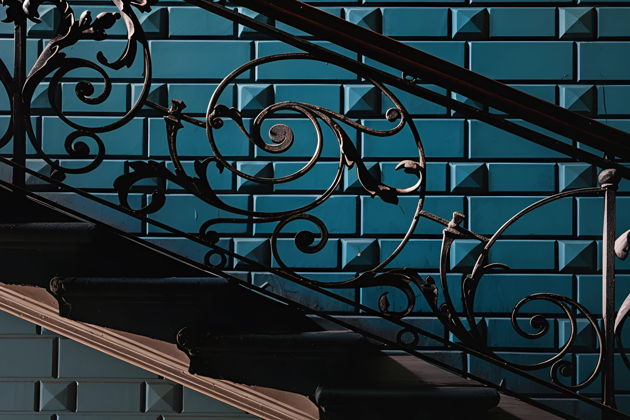 Фото экскурсии - Питер Романтиков: дворы, парадные, крыша и коммуналка Довлатова - 14