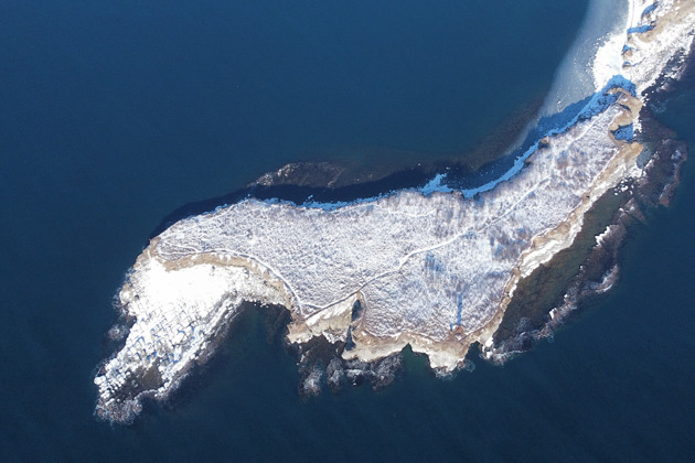 Фото - экскурсия: Восемь обязательных к посещению локаций на Русском острове и мысе Тобизина