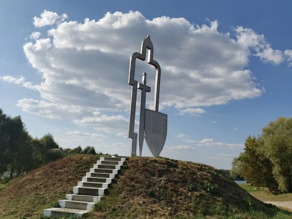 От «пьяного леса» до родины Евпатия Коловрата: необычные места Рязанской области - фото 2