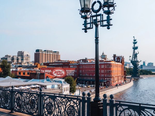 Пречистенская набережная. Новая жизнь Старой Москвы - фото 2