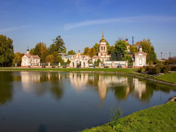 Усадьбы Свиблово, Алтуфьево и Михалково на автобусной экскурсии - фото 1