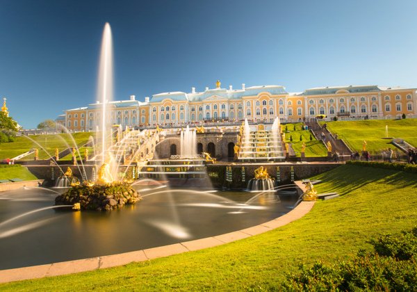 Индивидуальная экскурсия Петергоф и Стрельна в один день!