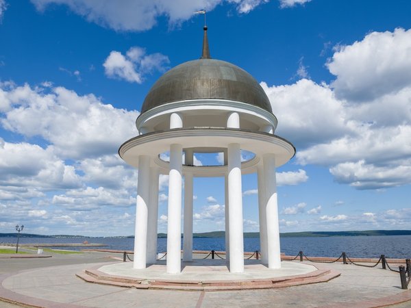 В Карелию на выходные всей семьёй: Петрозаводск, окрестности и знакомство с традициями - фото 2