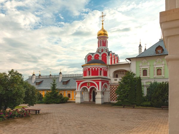 Возрождённые святыни Истринского края — из Москвы - фото 3