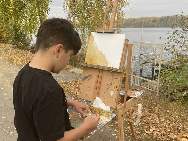 С детьми в Плёс: уроки живописи с художником, пленэры с видом на Волгу и посещение музеев - фото 4