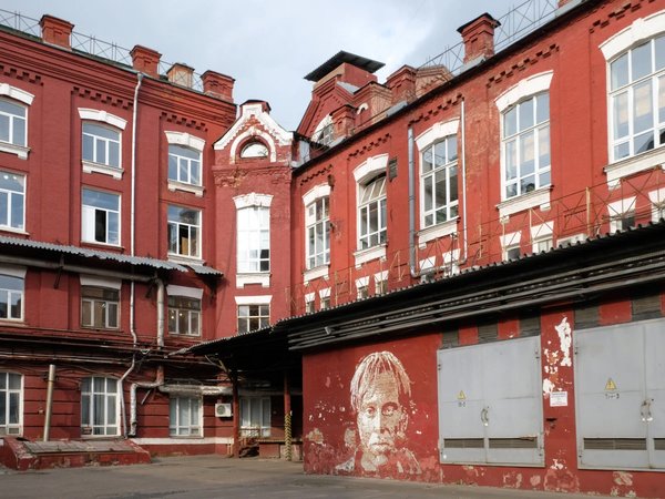 Блеск и стрит-арт завода «Кристалл» - фото 2