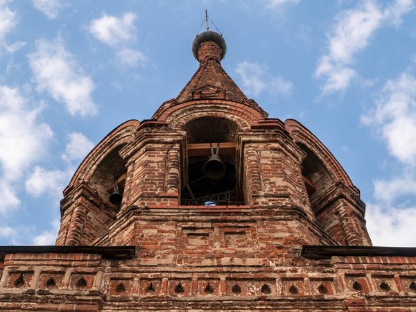 Крутицкое подворье в веках и лицах - фото 2