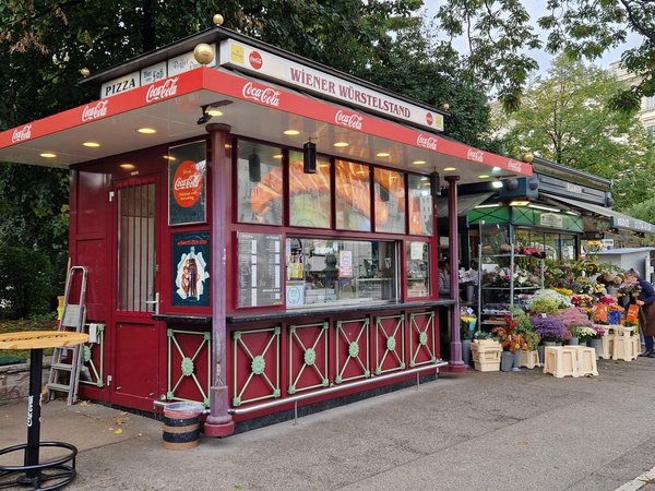 Вена и городская мебель: экскурсия с заданиями ТРИЗ - фото 1