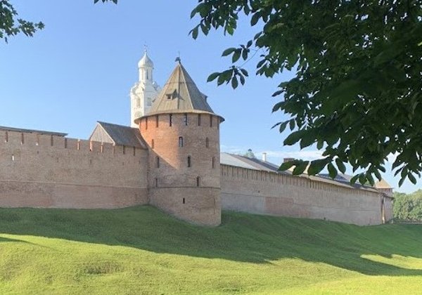 У нас князя нету, но есть Бог и правда и Святая София