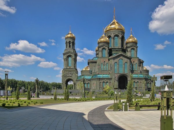Святое воинство. Главный храм Вооружённых сил в Кубинке - фото 1