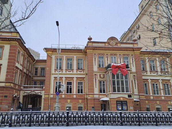 Квест-экскурсия в центре Москве «В поисках знатной персоны»