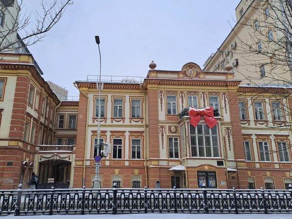 Квест-экскурсия в центре Москве «В поисках знатной персоны» - фото 1