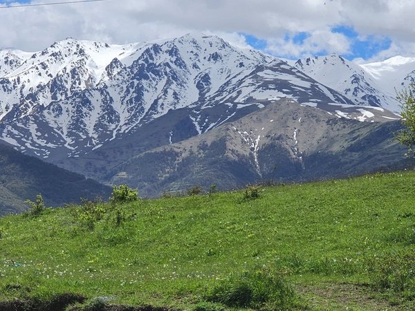 Армения сквозь века: от монастырей до пещерных городов в своей компании - фото 3