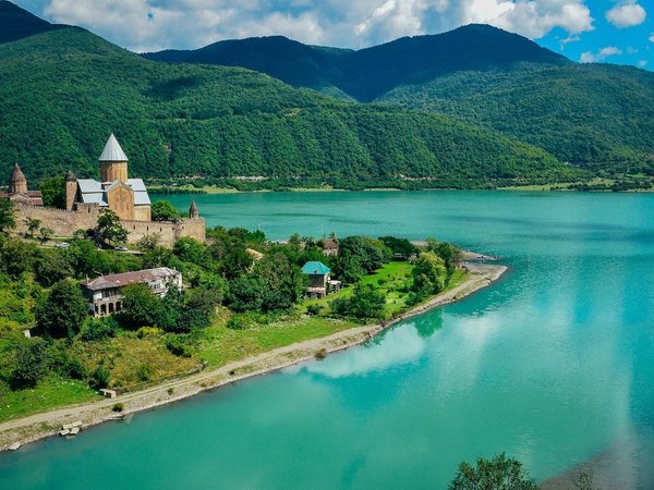 Грузия с комфортом: путешествие по самым интересным уголкам страны - фото 4