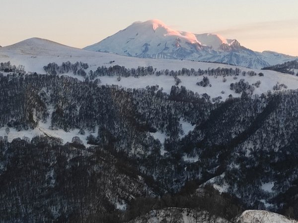 Перезагрузка на Кавказе: Архыз и Домбай, купание в термах и лучшие горные пейзажи - фото 3
