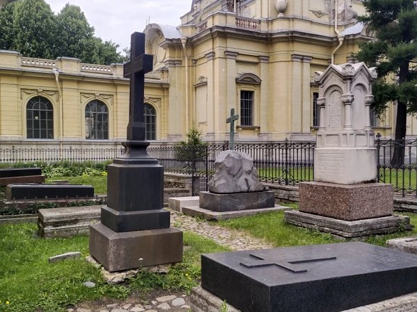 Нуар Петропавловской крепости: от лобного места до политической тюрьмы (в группе)