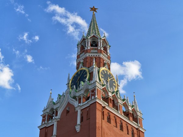 Красная площадь: было — стало (в мини-группе) - фото 2