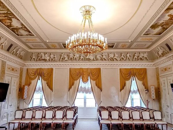 Из Петербурга — в Константиновский дворец в группе - фото 2