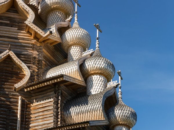 Кижи и Заонежье: автобусная экскурсия из Петрозаводска (всё включено)