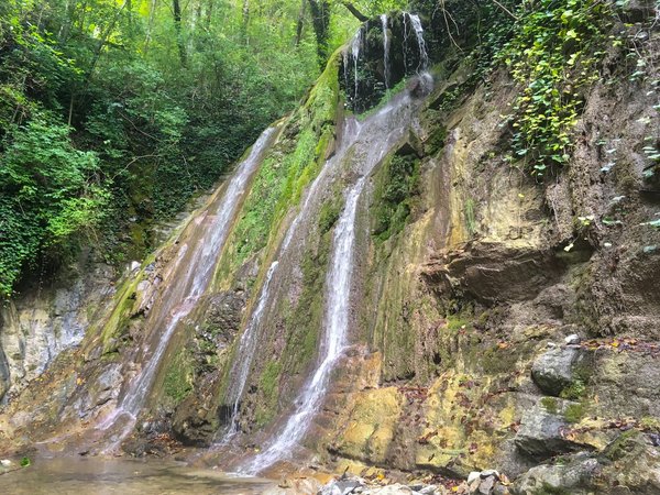 Ущелье Садохина и его окрестности: треккинг с проводником - фото 1