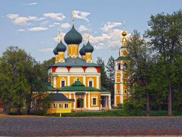 Гастрономический Углич с прогулкой по кремлю (на вашем автомобиле) - фото 2