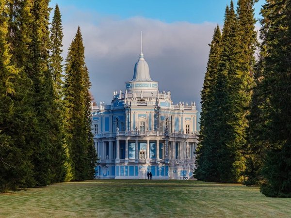 Петергоф, Александрия и Ораниенбаум — групповая автобусная экскурсия - фото 4