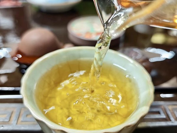 Сбор чая и мастер-класс по китайской каллиграфии в Гуйлине (всё включено) - фото 2