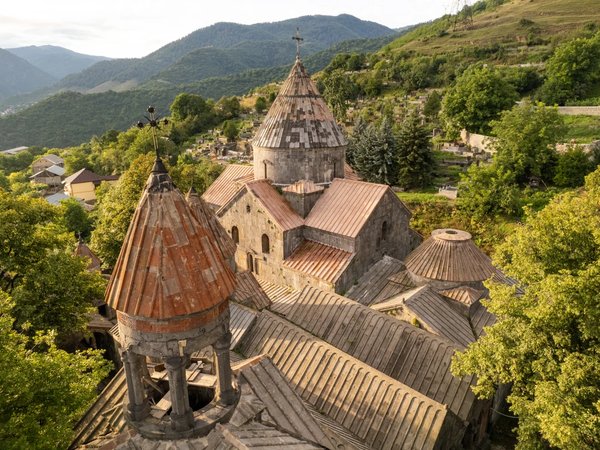 Сокровища Лори: монастыри Ахпат, Санаин, Ахтала и замок Арамянца - фото 2