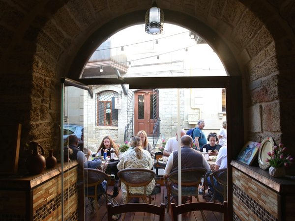 Book-хоппинг в Баку: погружение в книжную культуру города - фото 4