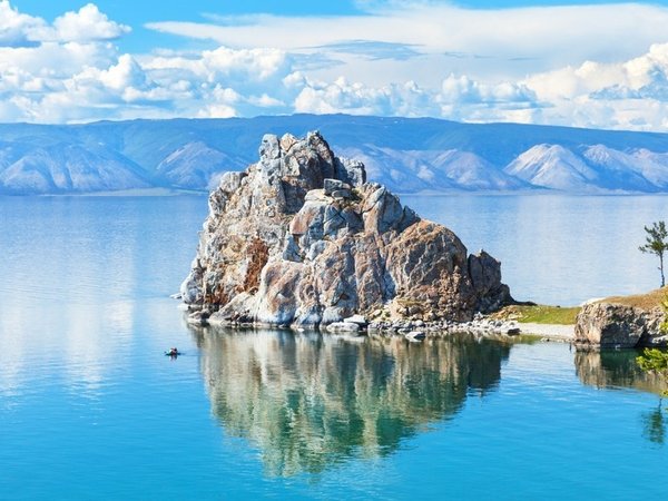 Культура, история, природа: по топовым местам Байкала в мини-группе с водными прогулками