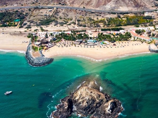 Из Аджмана в Фуджейру: горы, пляжи и крепости - фото 2