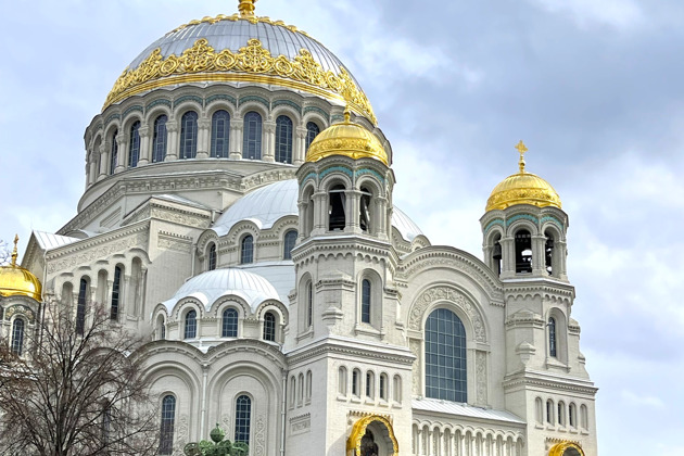 Фото - экскурсия: Автопутешествие в великолепный Петергоф и знаменитый Кронштадт