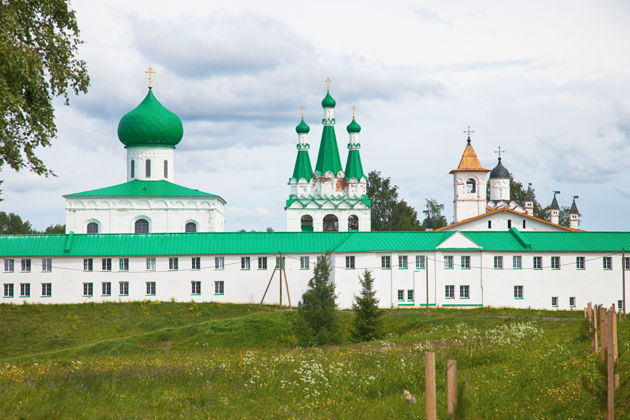 В Свято-Троицкий Александро-Свирский и Введено-Оятский монастыри-3