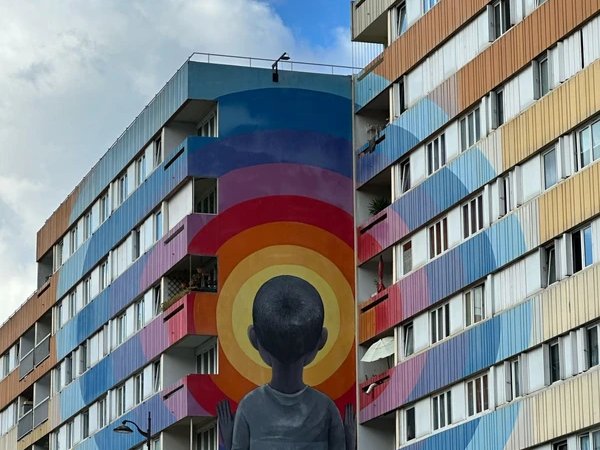 Блеск и разнообразие парижского стрит-арта