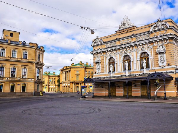 Развлечения и нравы имперского Санкт-Петербурга
