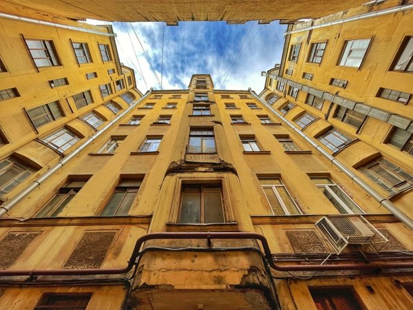 Экскурсия-квиз по Петроградской стороне - фото 1
