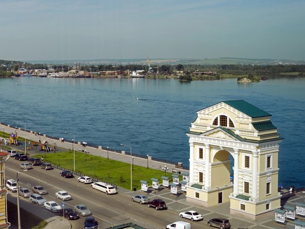 Триумфальные арки Иркутска - фото 1