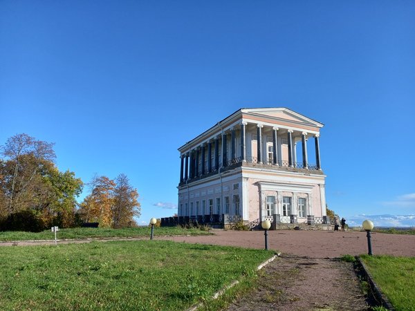 Александрия и Бельведер: островок тихой жизни Романовых - фото 2