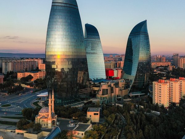 Трансфер из аэропорта Баку с экскурсией по центру - фото 2