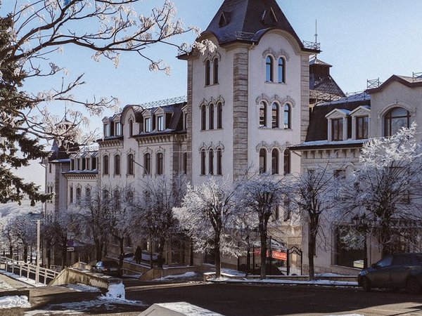 Трансфер из аэропорта в Кисловодск + экскурсия по Железноводску - фото 2