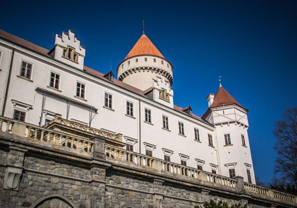 Чешский Крумлов, замок Конопиште и барочное село Голашовице - фото 2