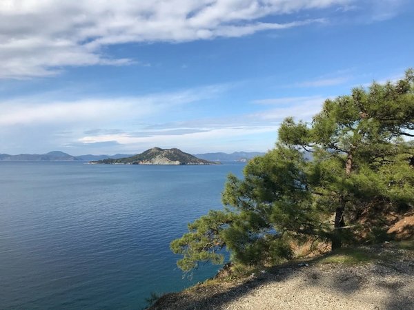Пешком вдоль Средиземного моря