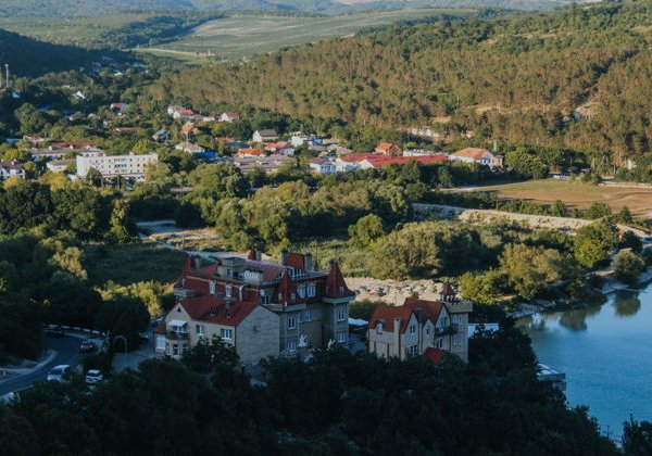 Абрау-Дюрсо: не только шампанское, история и легенды древней земли - фото 2